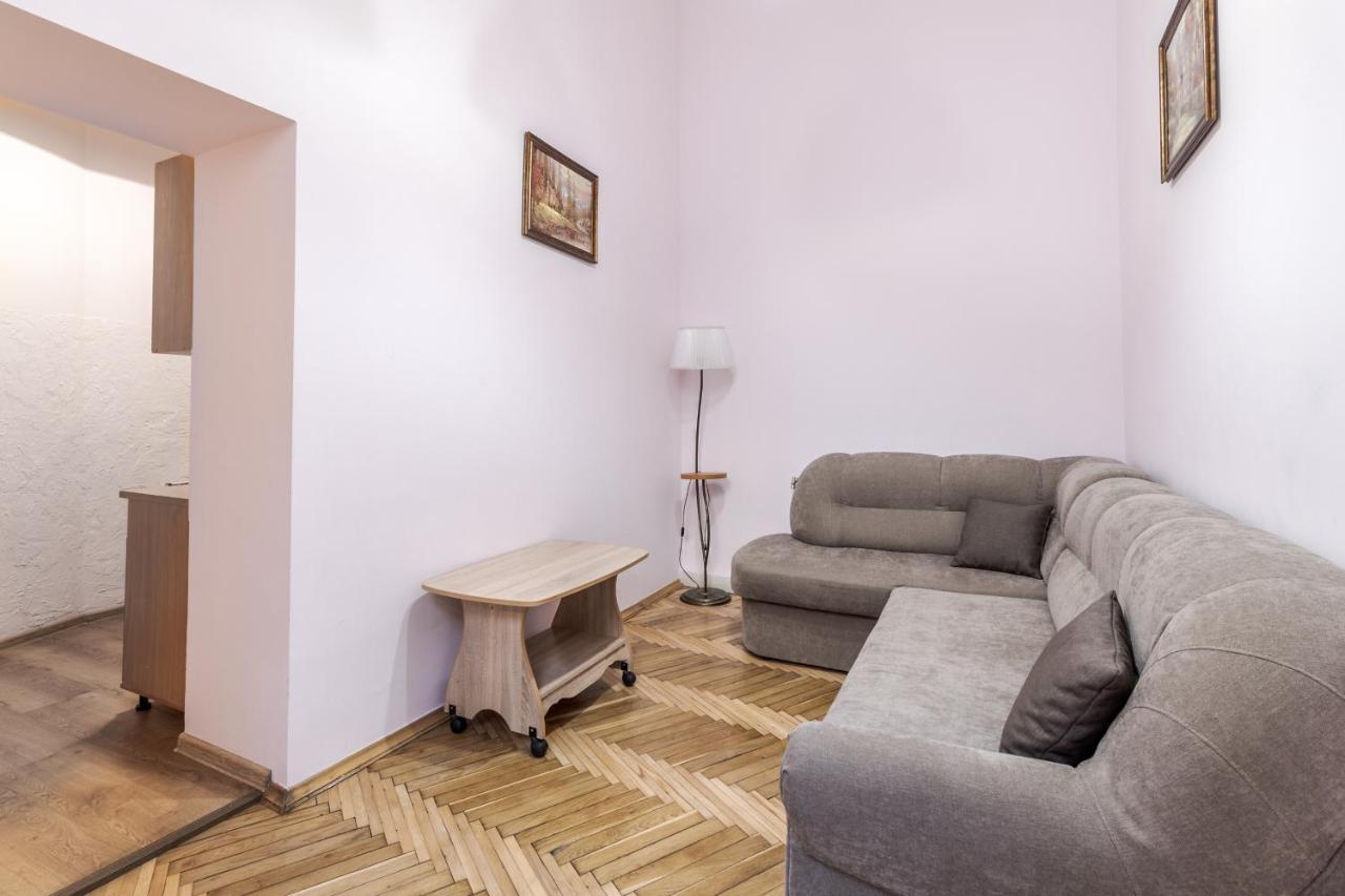 Striltsiv Apartment Λβιβ Εξωτερικό φωτογραφία