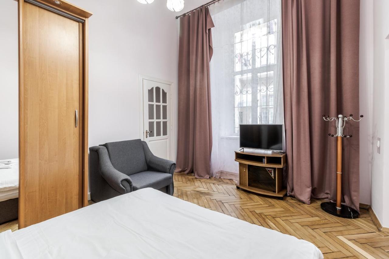 Striltsiv Apartment Λβιβ Εξωτερικό φωτογραφία