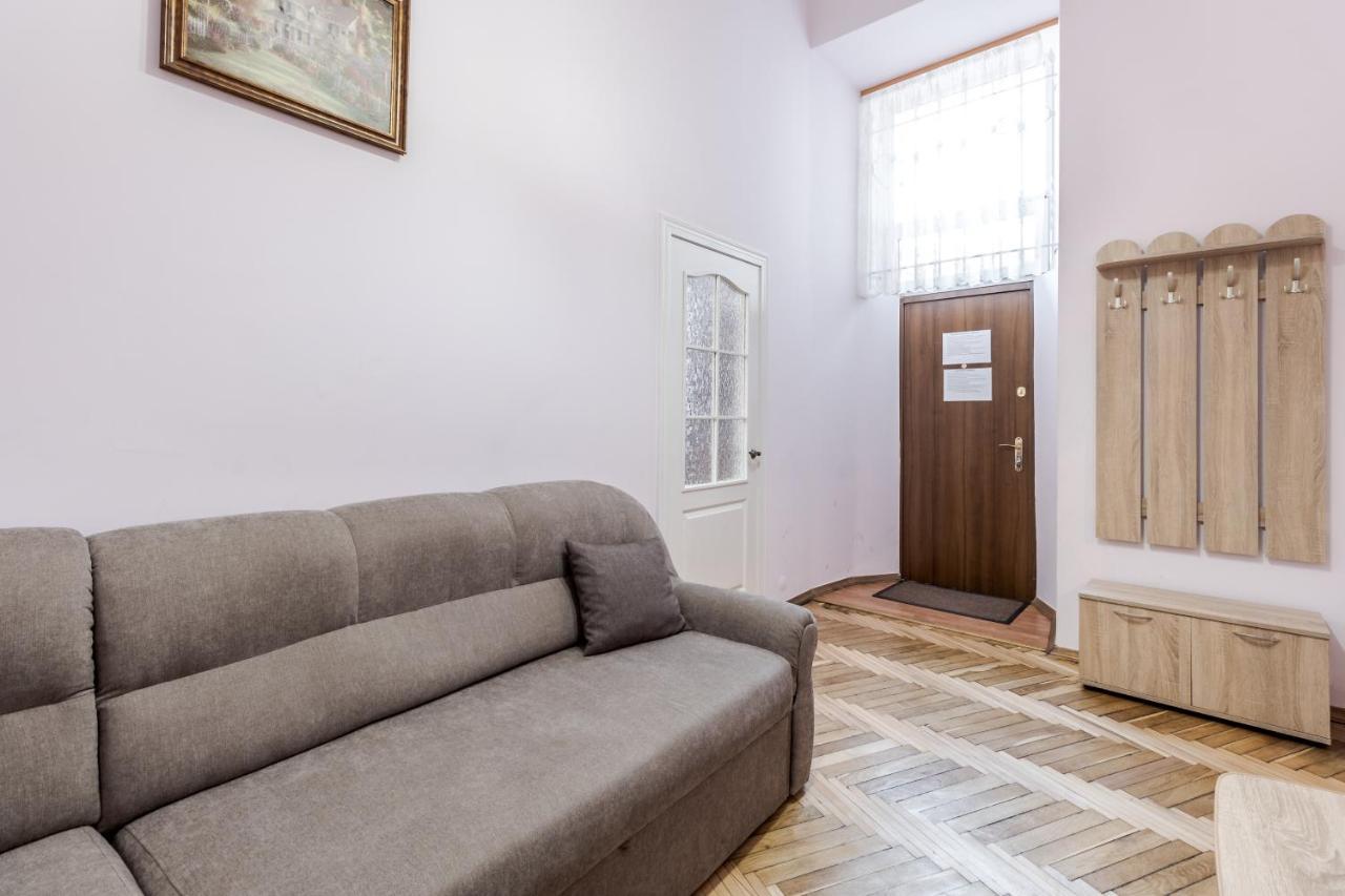 Striltsiv Apartment Λβιβ Εξωτερικό φωτογραφία